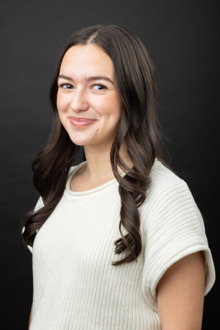 Headshot of Sofia Magalhaes